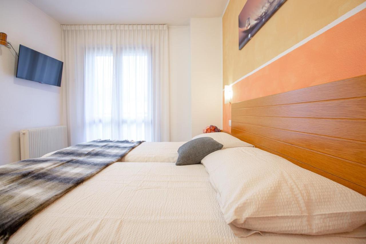 Hotel Biancospino Lanzada エクステリア 写真